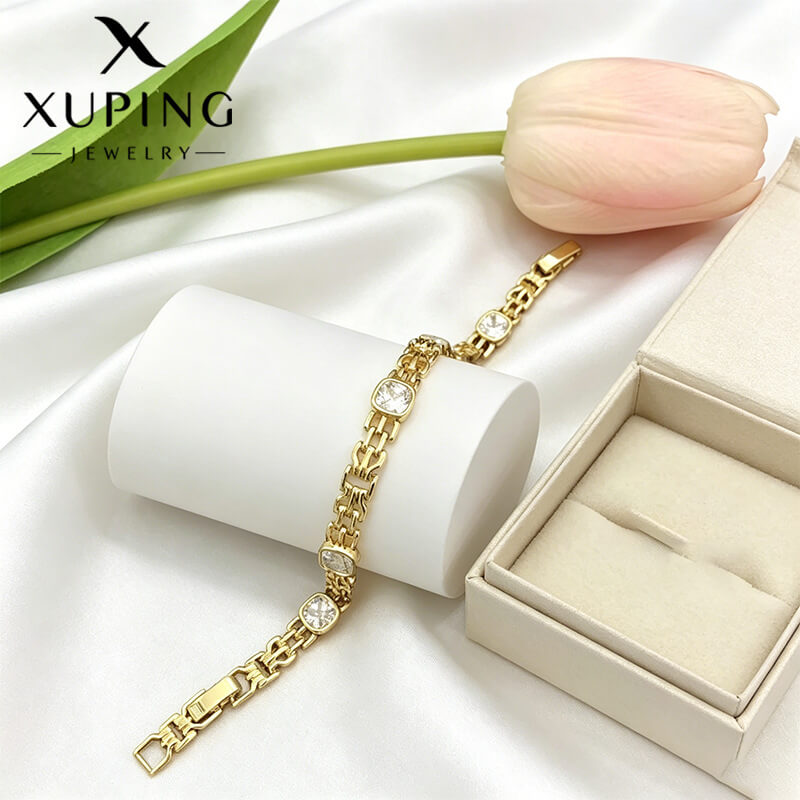 Square Hollow Bracelet