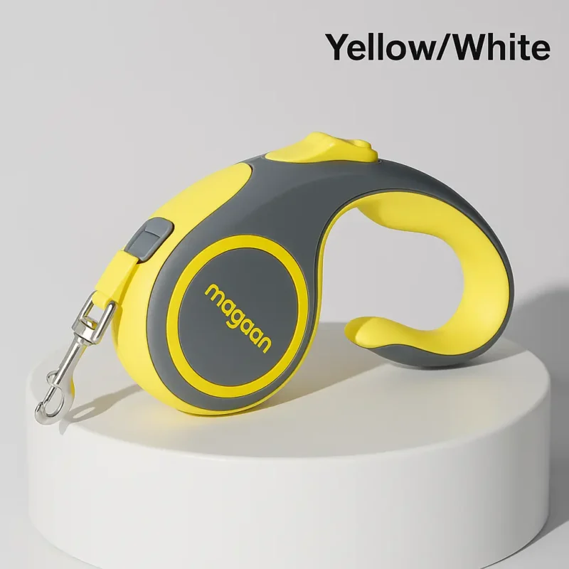 Retractable dog walking leash with control