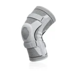 Sports knee support with patellar strap